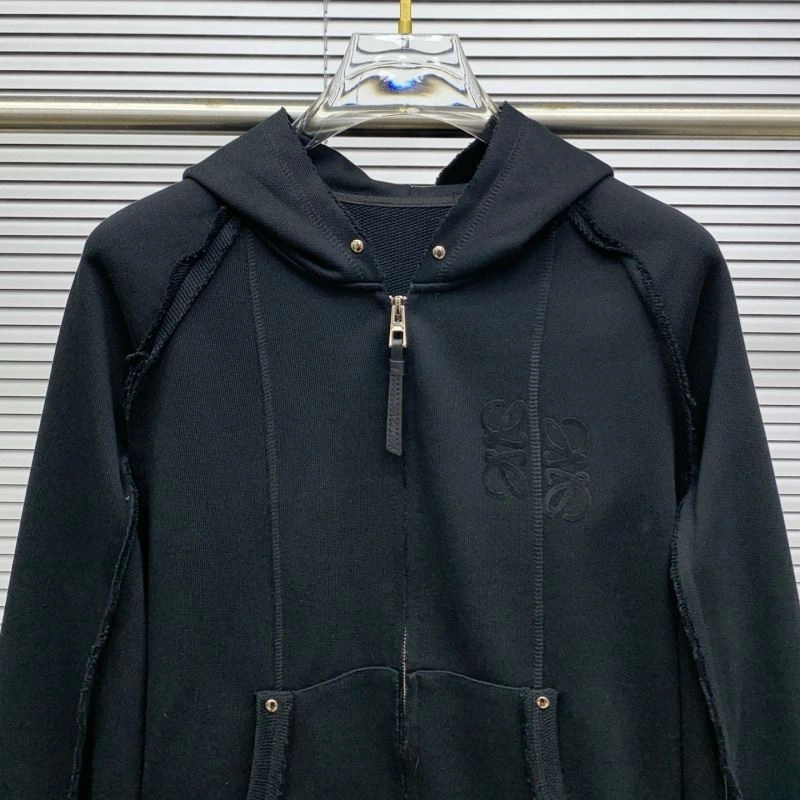 Snug Loewe Outwear 160508