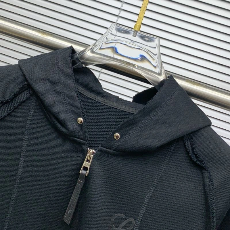 Snug Loewe Outwear 160508
