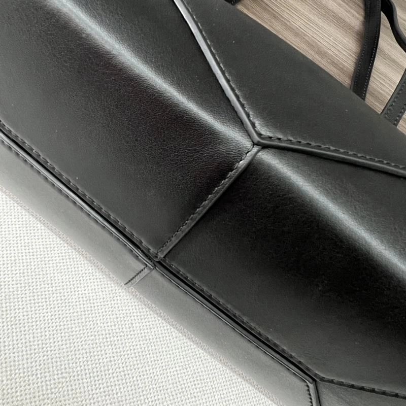 Sleek Loewe Paseo Bags 77387