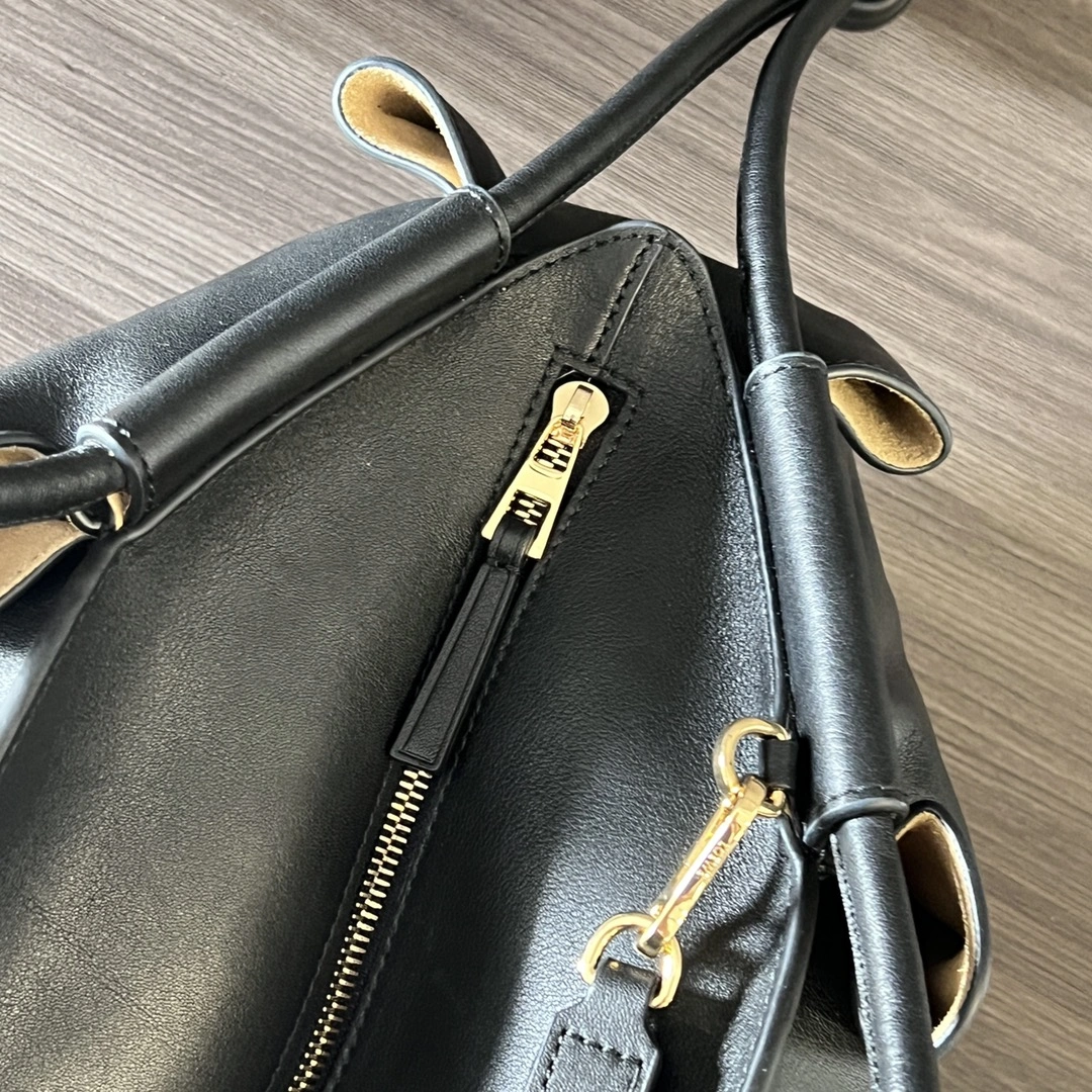 Loewe Paseo Bags Affordable 72131