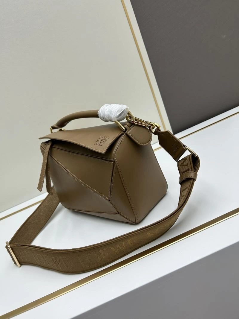Trendy Loewe Puzzle Bags 83731
