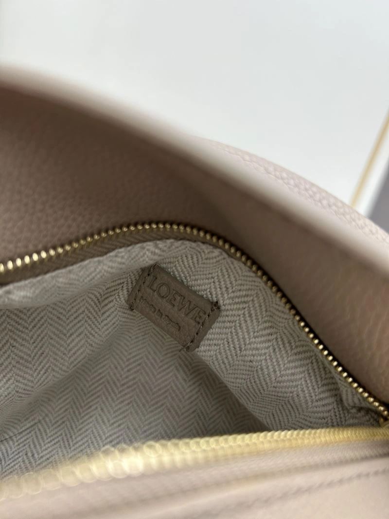 Minimalist Loewe Puzzle Bags 83751