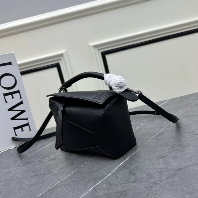 Neat Loewe Puzzle Bags 83713