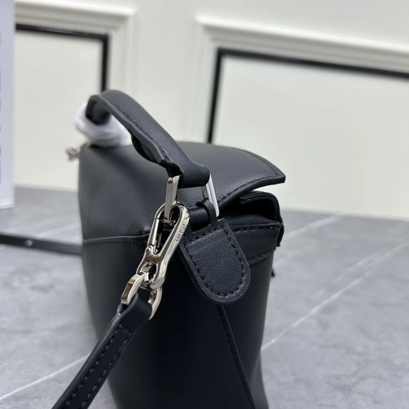 Neat Loewe Puzzle Bags 83713