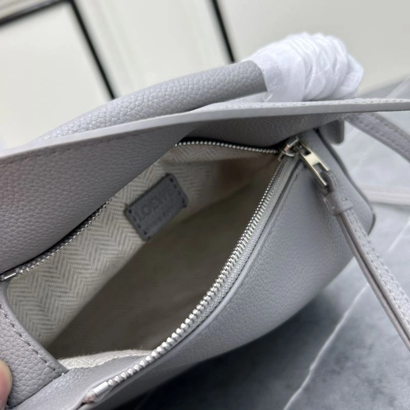 Loewe Puzzle Bags Elegant 83709