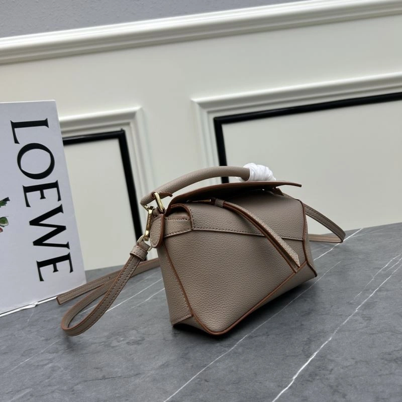 Soft Loewe Puzzle Bags 83711