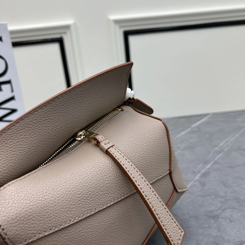 Soft Loewe Puzzle Bags 83711