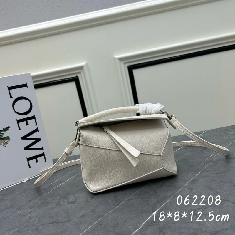 Modern Loewe Puzzle Bags 83708