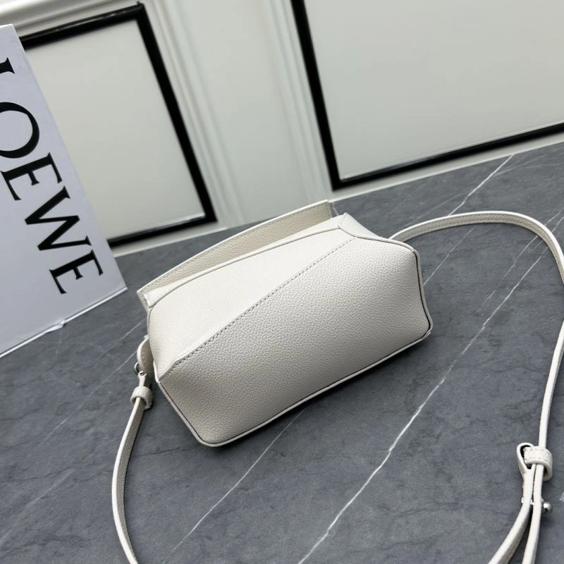 Modern Loewe Puzzle Bags 83708