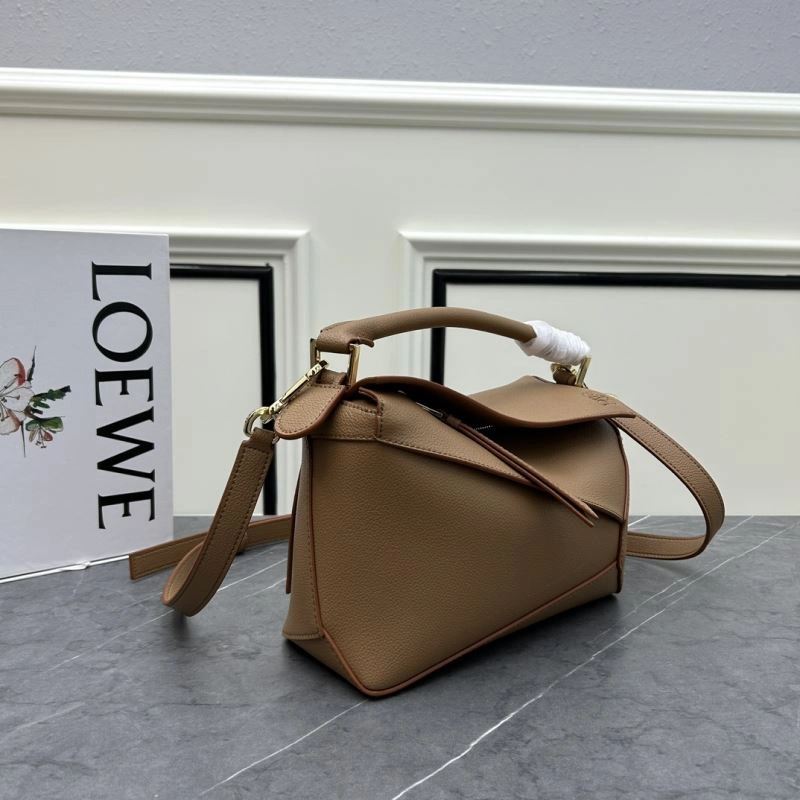Affordable Loewe Puzzle Bags 83714