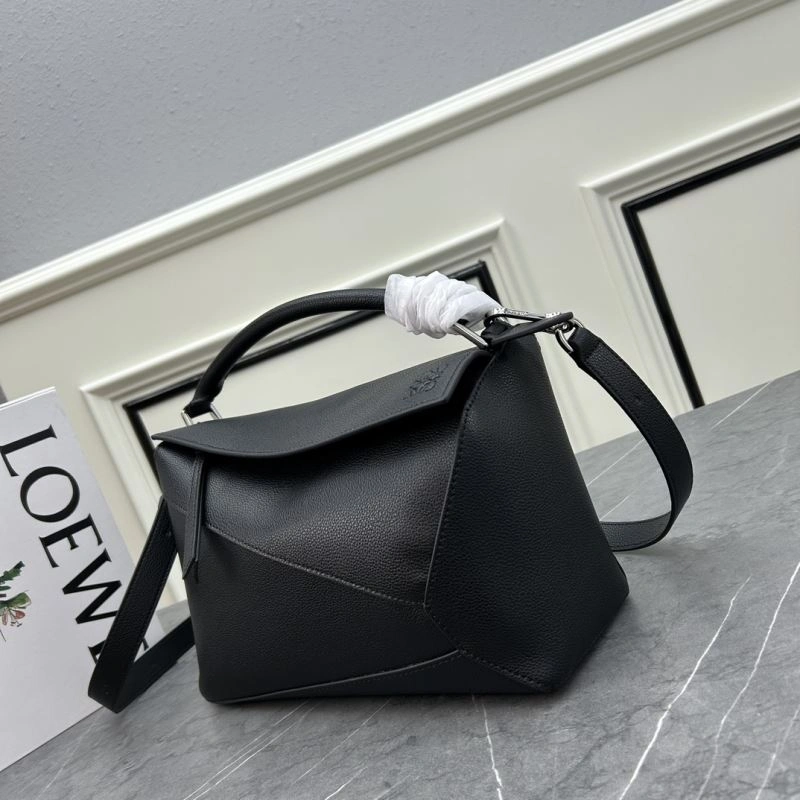 Sporty Loewe Puzzle Bags 83710