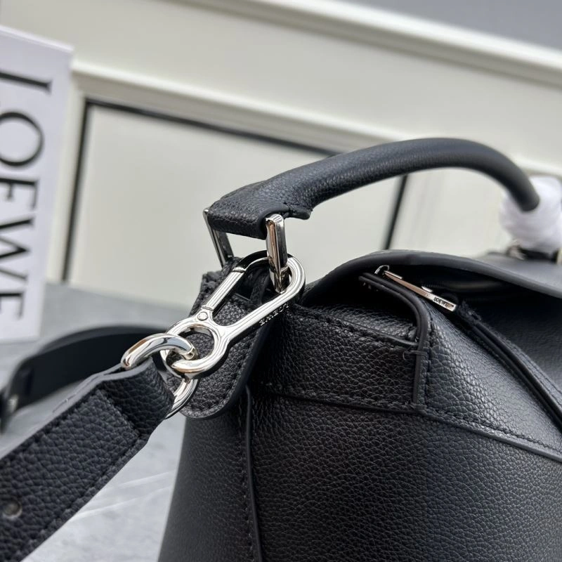 Sporty Loewe Puzzle Bags 83710