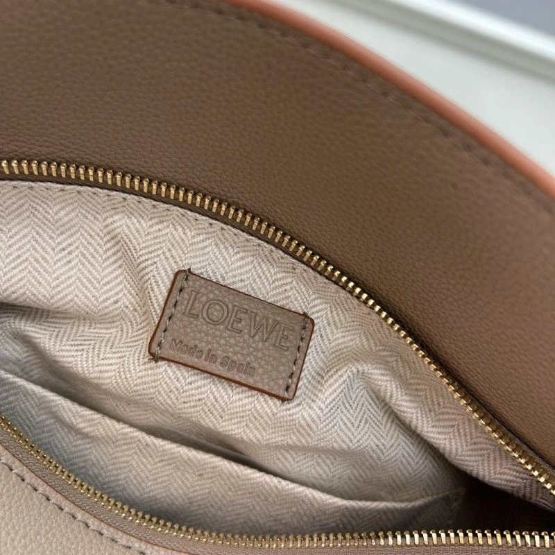 Packable Loewe Puzzle Bags 83692