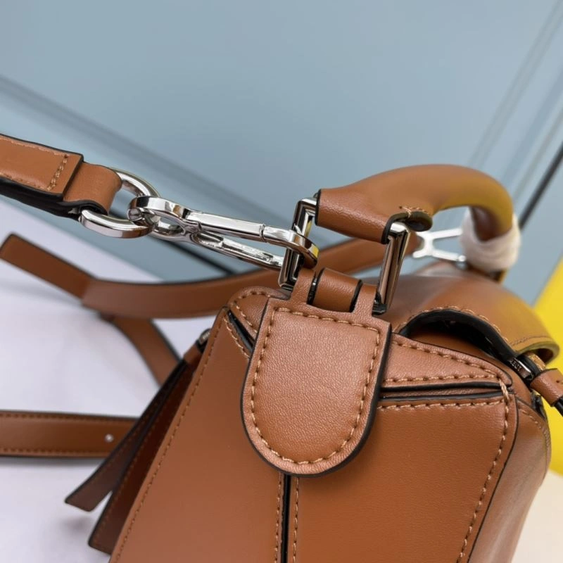 Refined Loewe Puzzle Bags 83680
