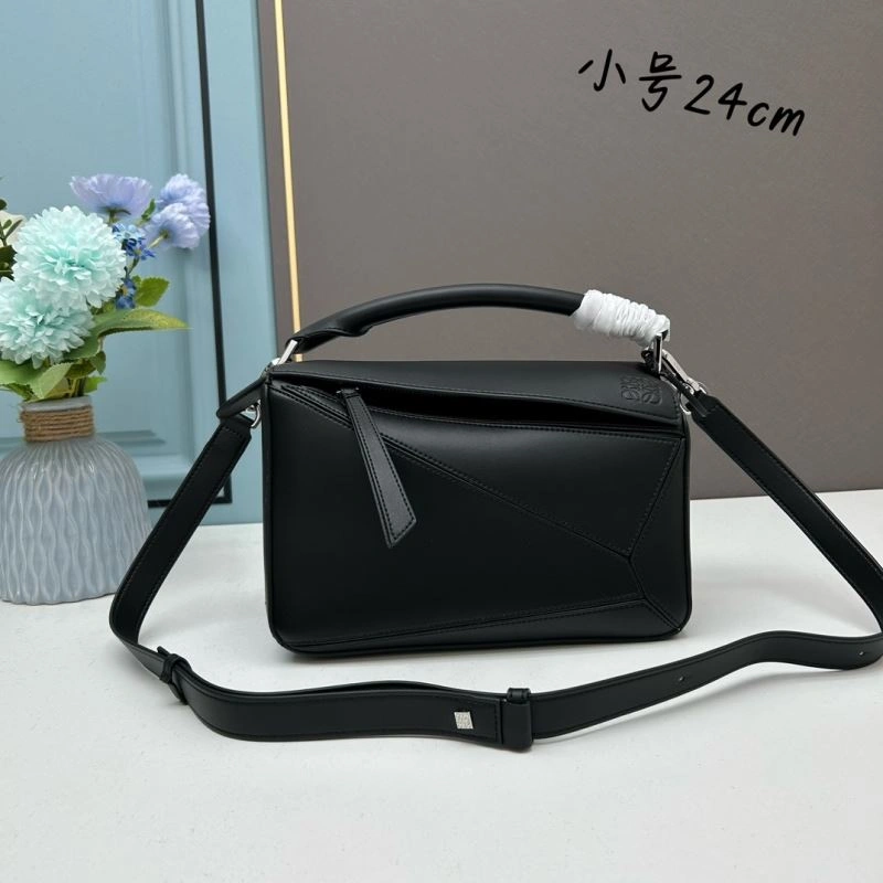 Unique Loewe Puzzle Bags 83679