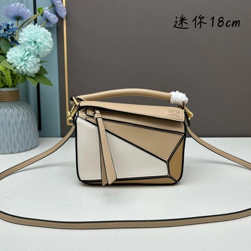 Effortless Loewe Puzzle Bags 83766