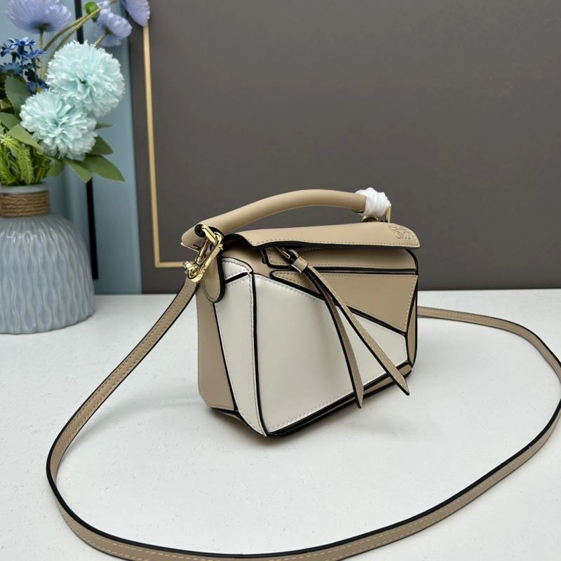 Effortless Loewe Puzzle Bags 83766
