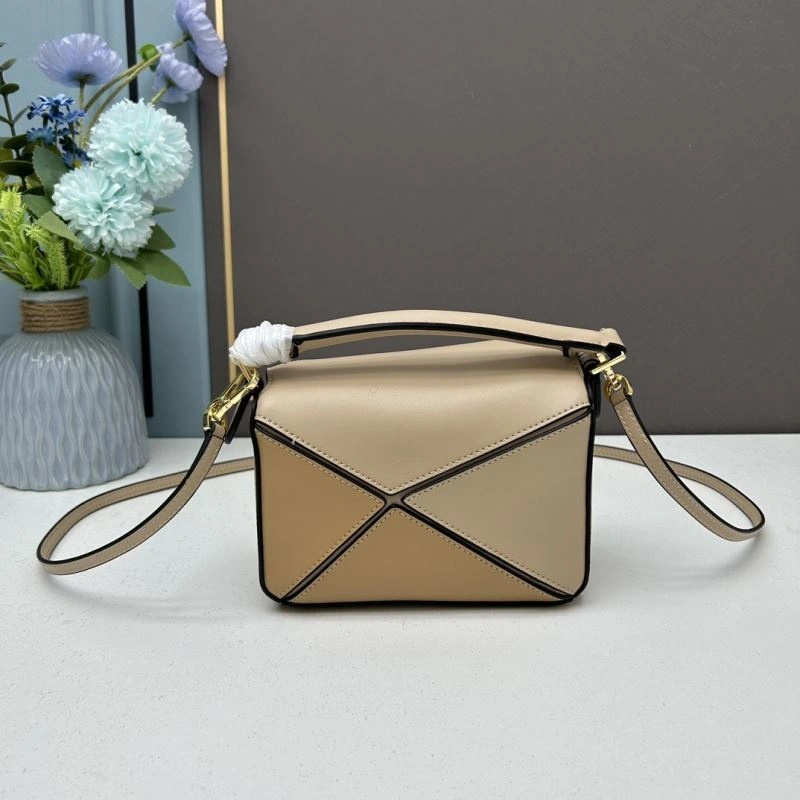 Effortless Loewe Puzzle Bags 83766