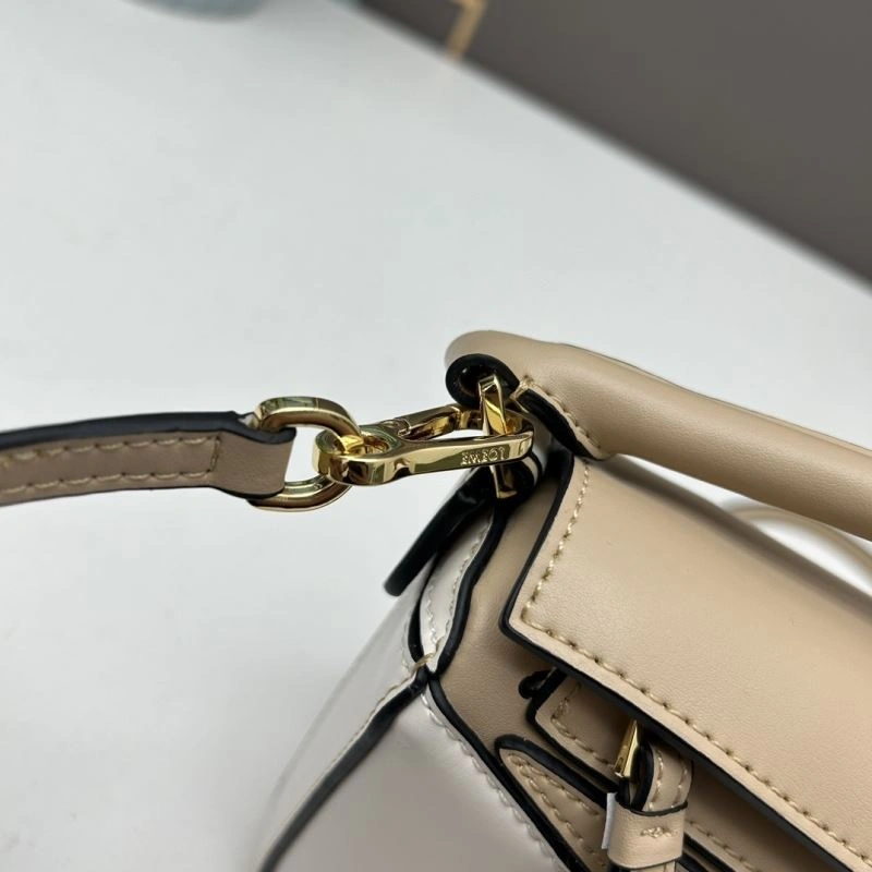 Effortless Loewe Puzzle Bags 83766