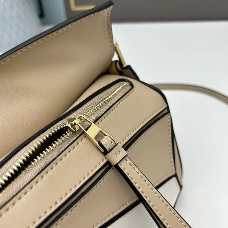Effortless Loewe Puzzle Bags 83766