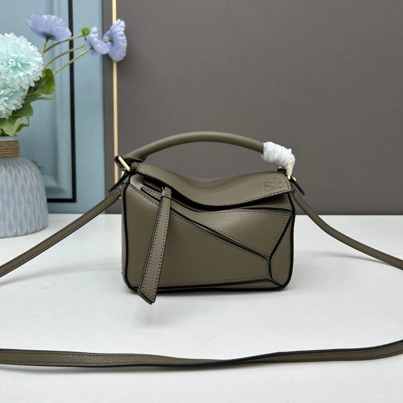 Loewe Puzzle Bags FashionForward 83671