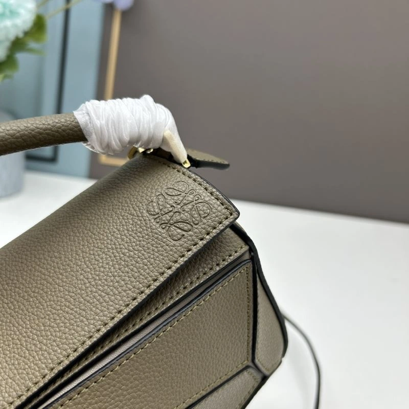 Loewe Puzzle Bags FashionForward 83671