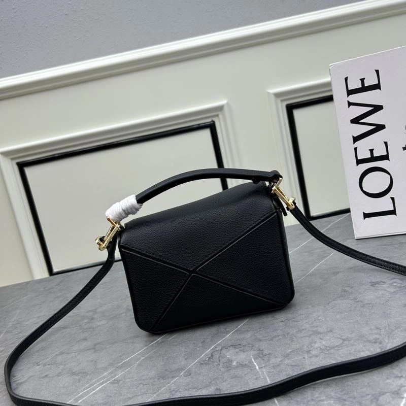 Versatile Loewe Puzzle Bags 83666