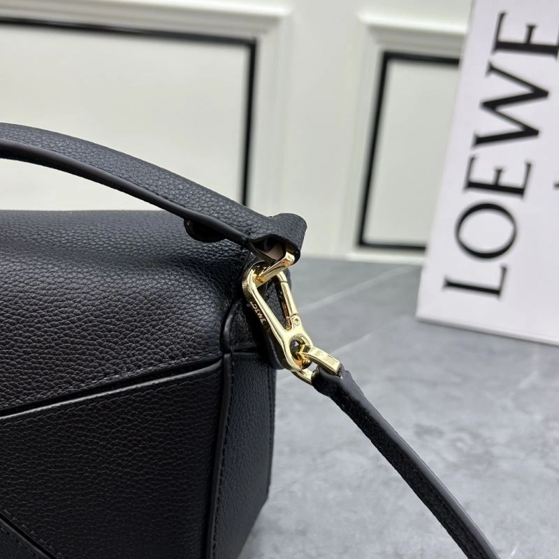 Versatile Loewe Puzzle Bags 83666