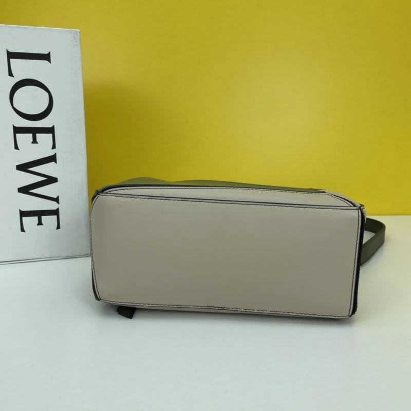 Trendsetting Loewe Puzzle Bags 83658