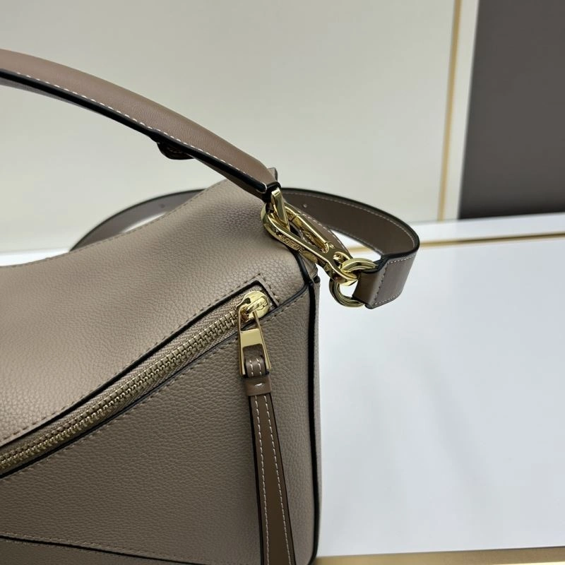 Bold Loewe Puzzle Bags 83649