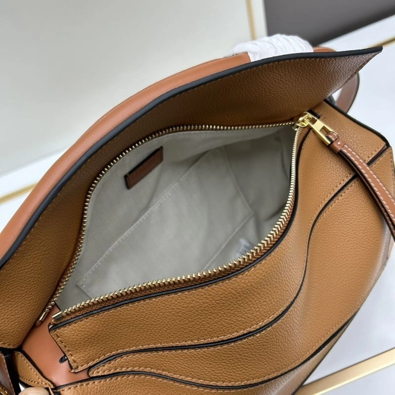Lightweight Loewe Puzzle Bags 83642