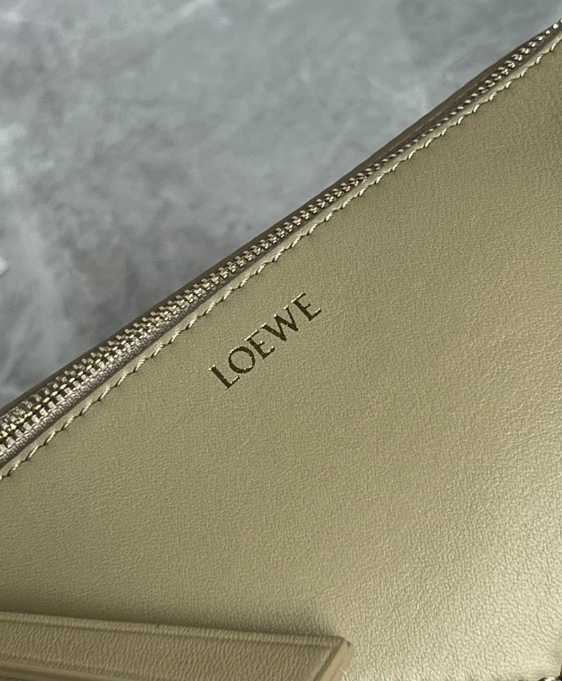 WeatherProof Loewe Puzzle Bags 58443
