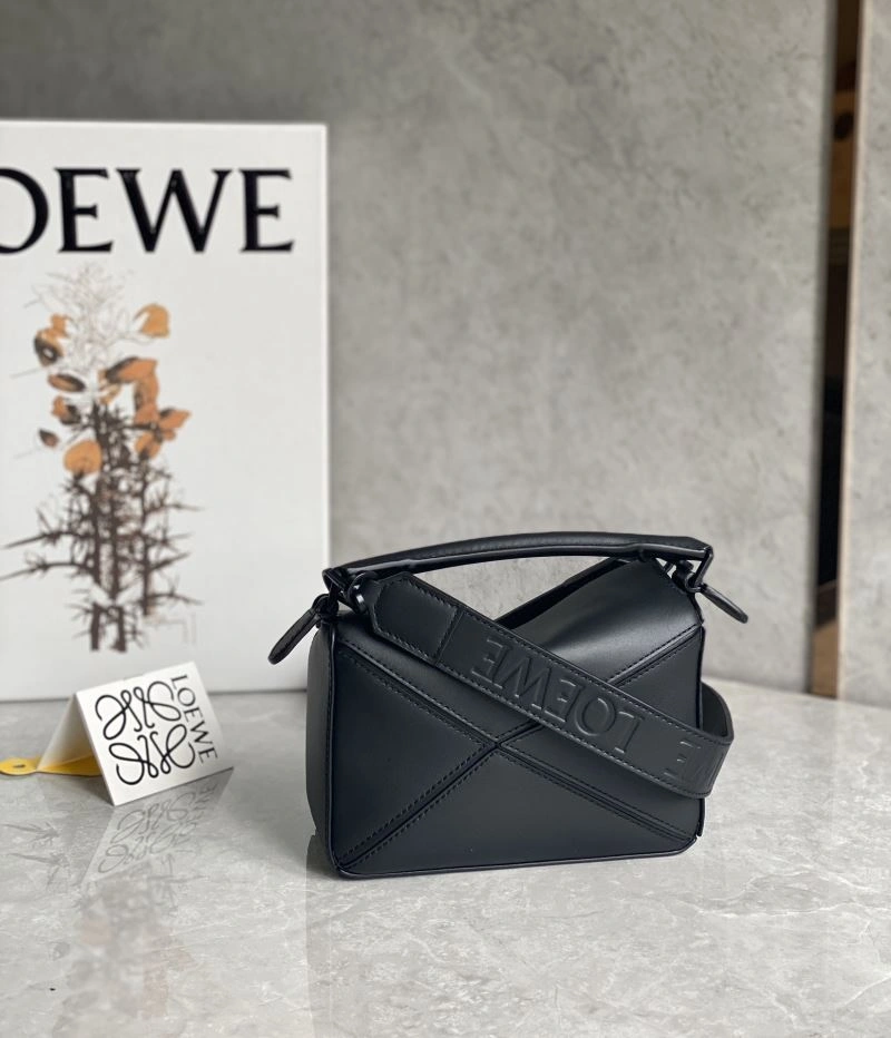 Loewe Puzzle Bags Timeless 58435