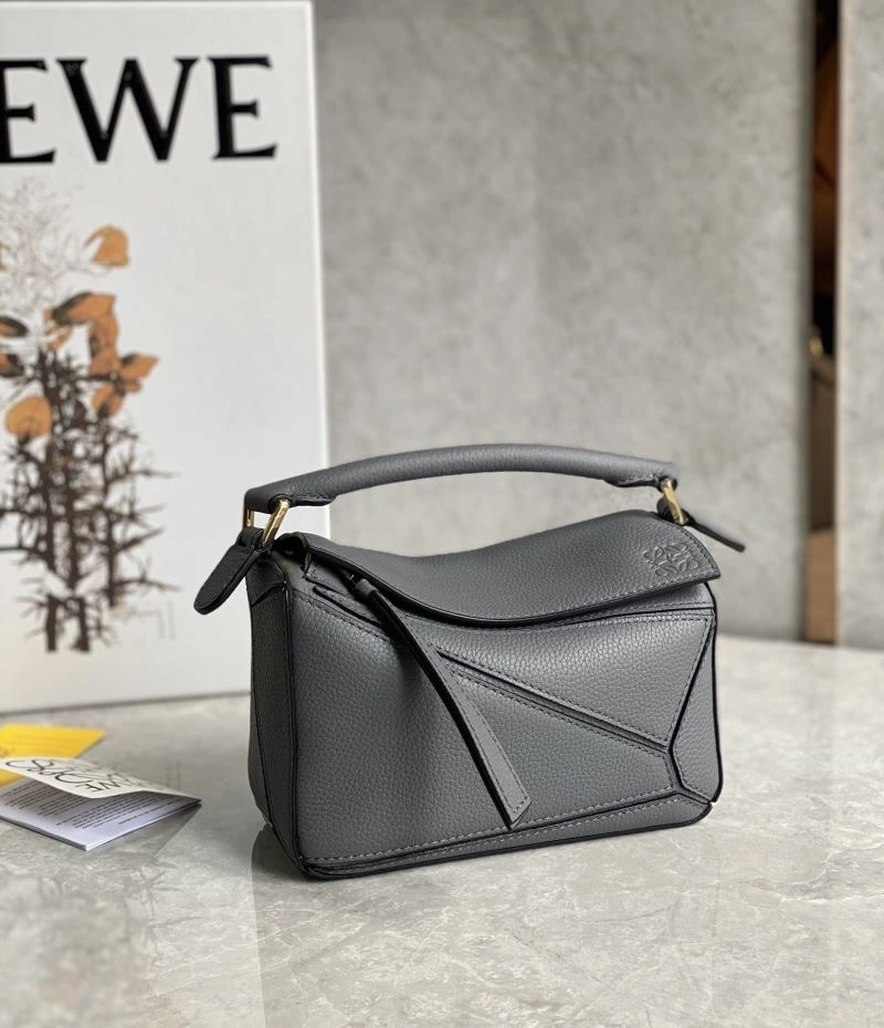 Loewe Puzzle Bags Resilient 58417