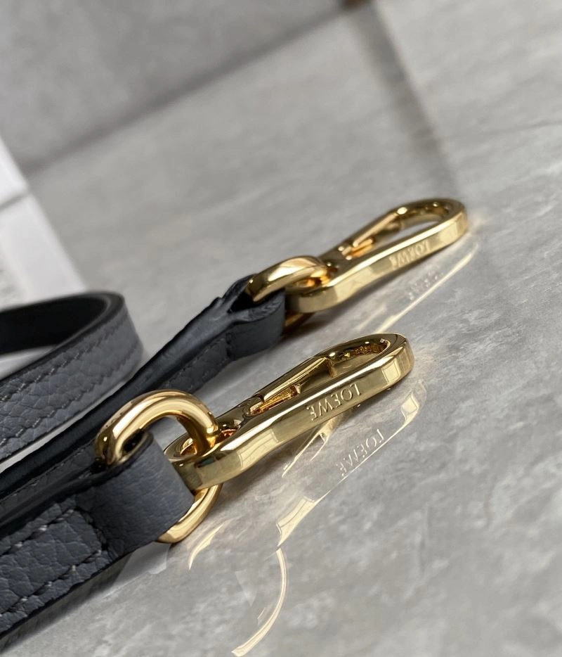 Loewe Puzzle Bags Resilient 58417