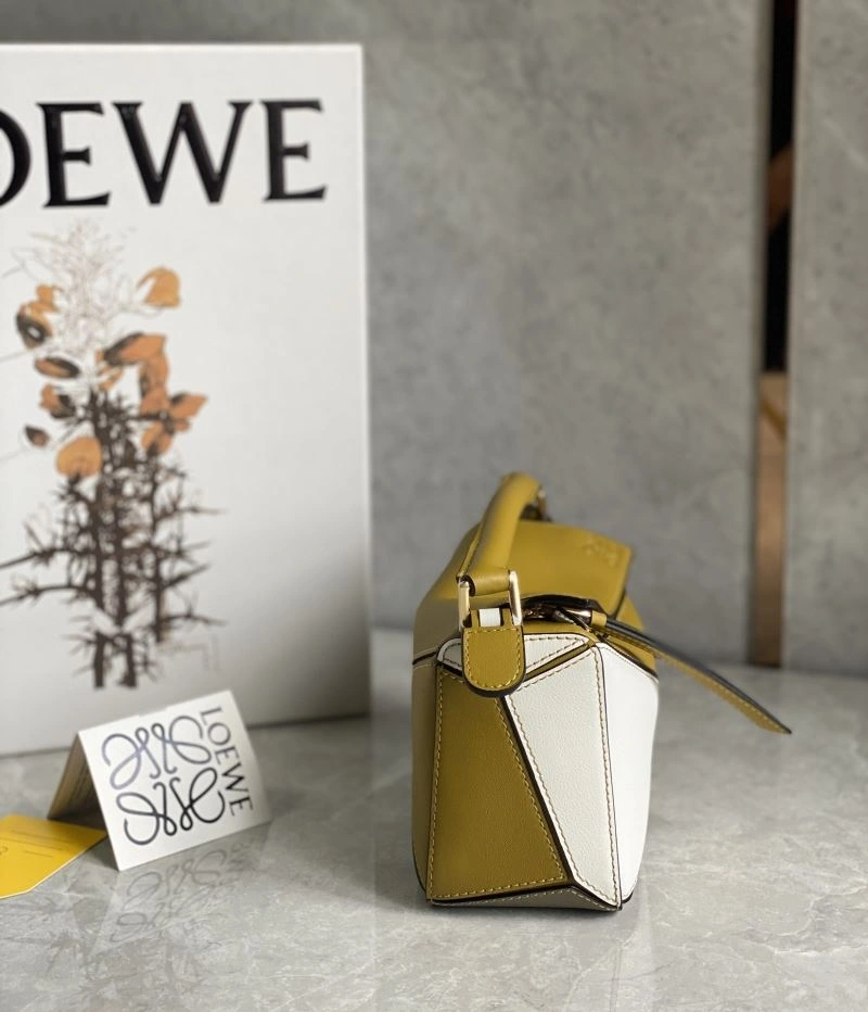 Versatile Loewe Puzzle Bags 58396