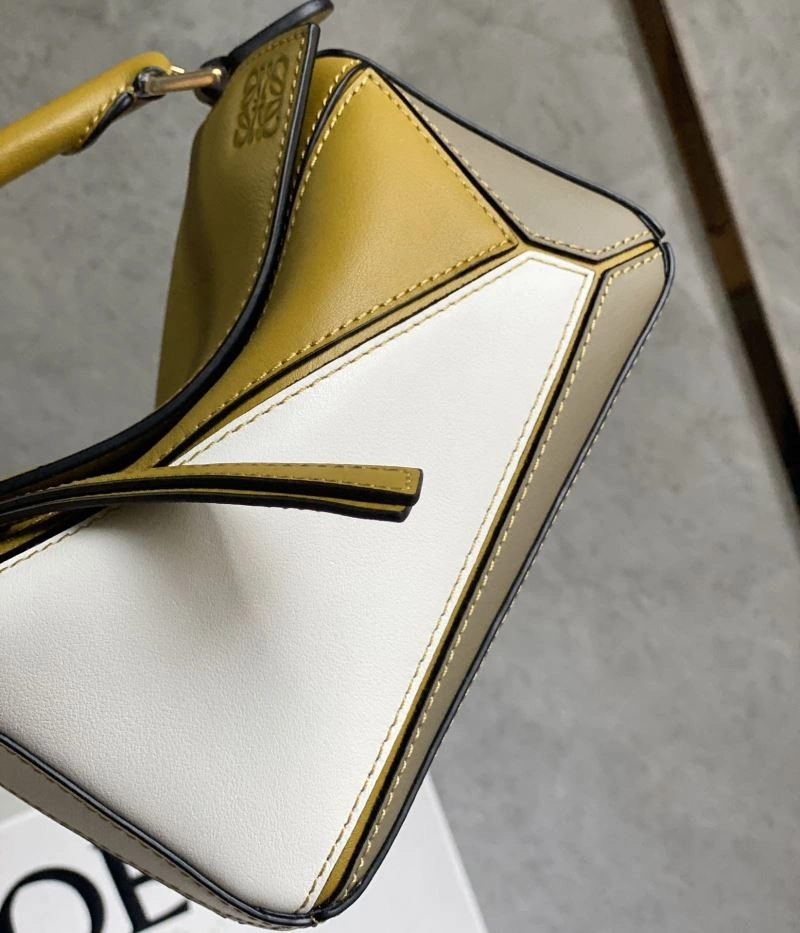 Versatile Loewe Puzzle Bags 58396