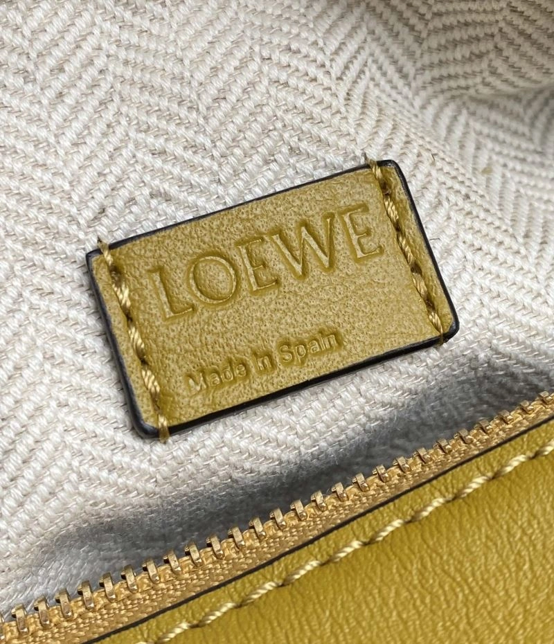 Versatile Loewe Puzzle Bags 58396