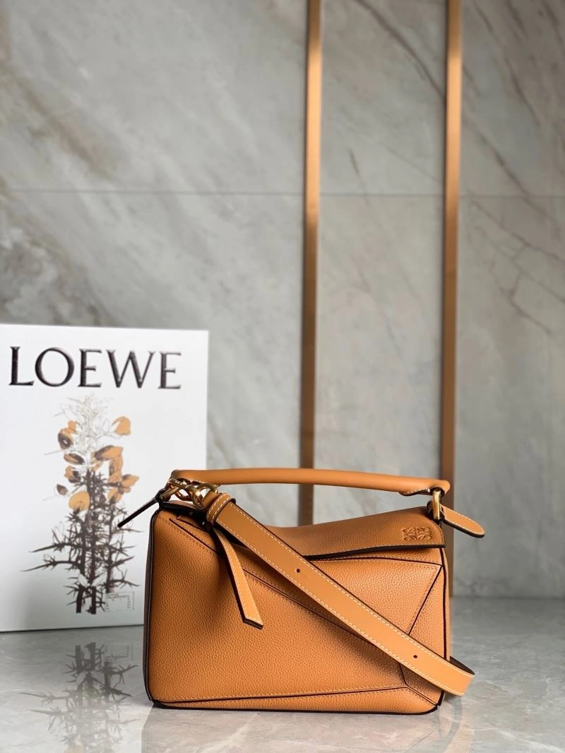 Contemporary Loewe Puzzle Bags 58397