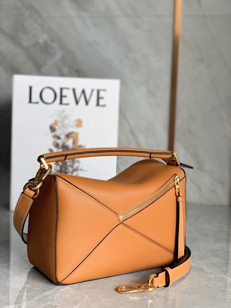 Contemporary Loewe Puzzle Bags 58397