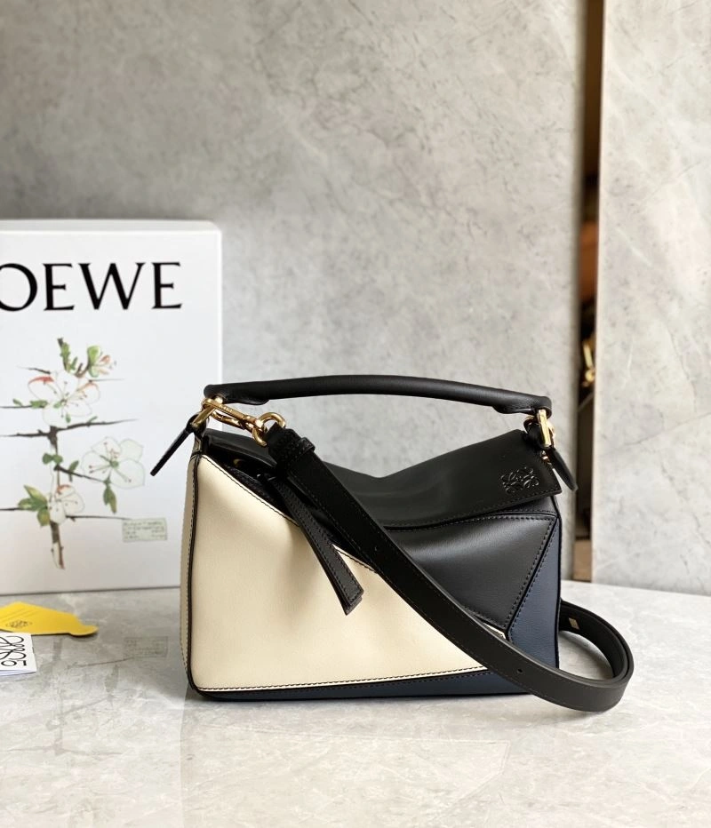 Sustainable Loewe Puzzle Bags 58384