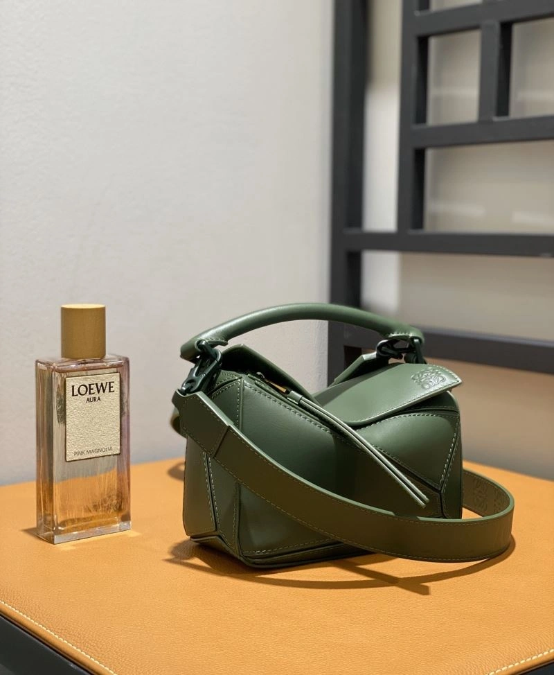 Tailored Loewe Puzzle Bags 58371