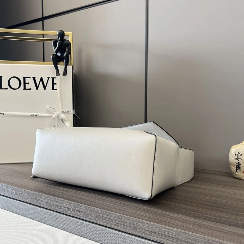 Practical Loewe Puzzle Bags 58334