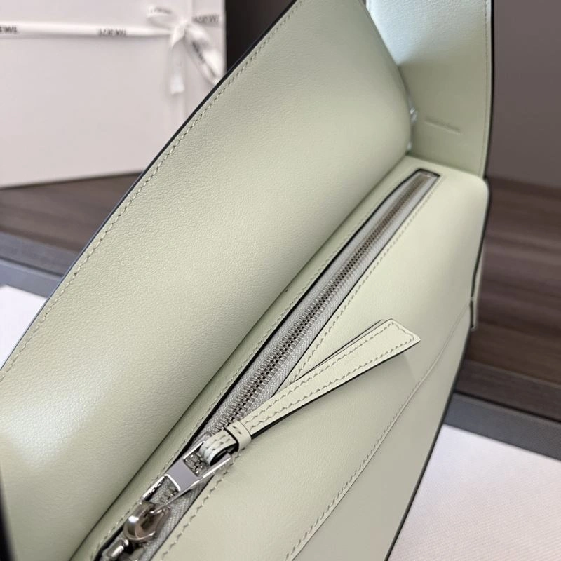 Loewe Puzzle Bags Attractive 58330