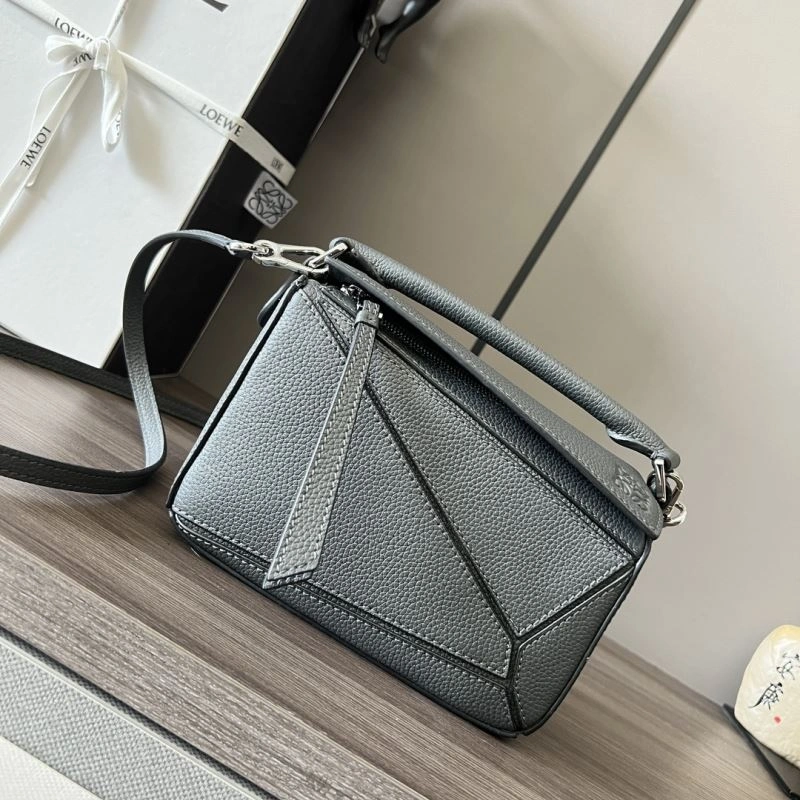 Loewe Puzzle Bags Chic 77379