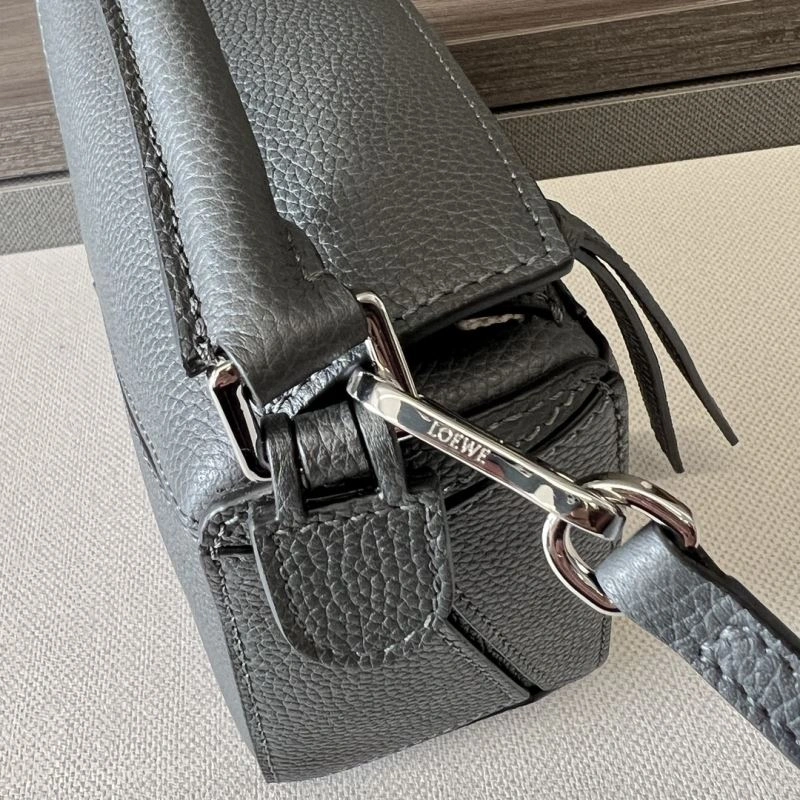 Loewe Puzzle Bags Chic 77379