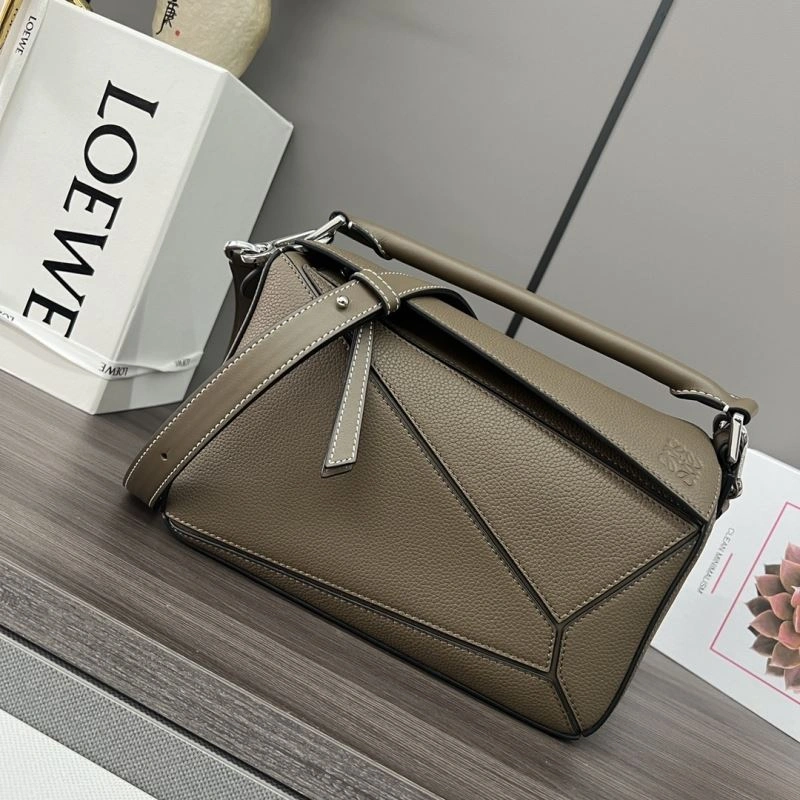 Snug Loewe Puzzle Bags 77373