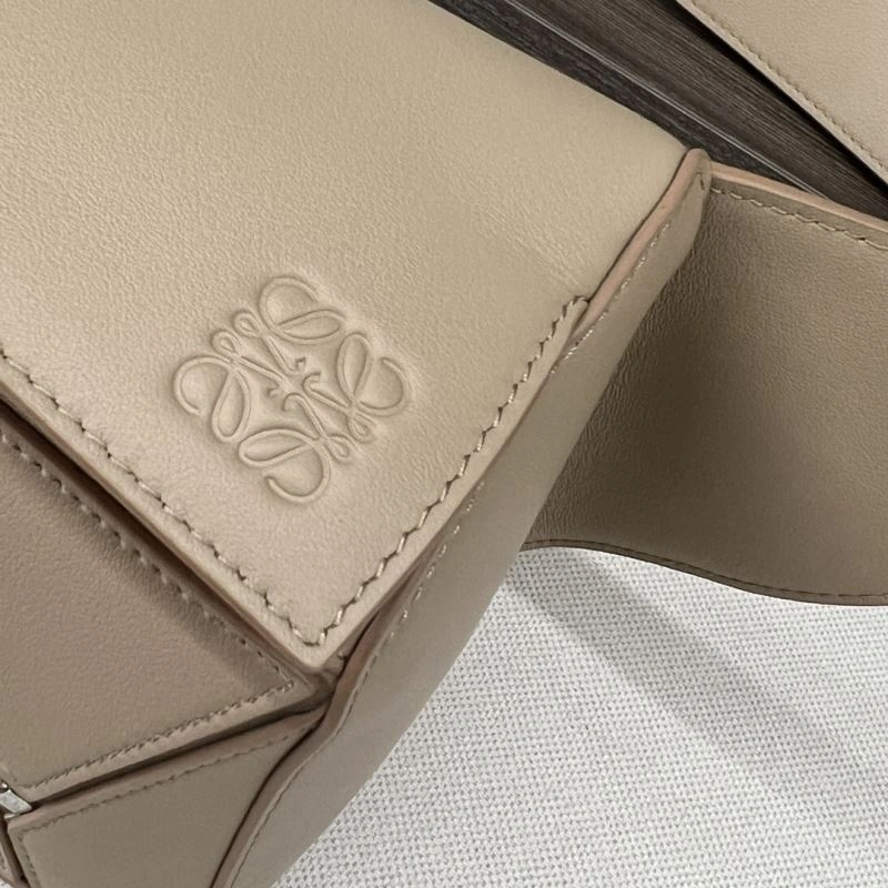 Efficient Loewe Puzzle Bags 77380