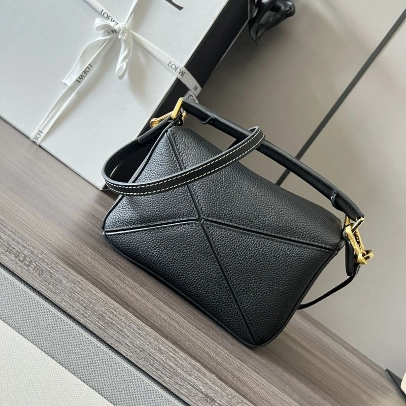 Effortless Loewe Puzzle Bags 77357