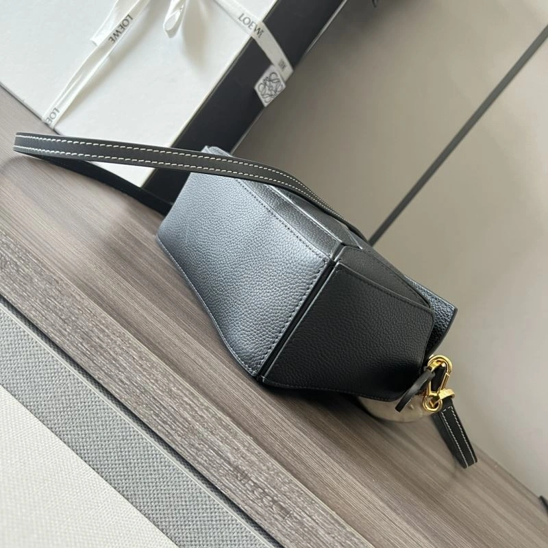 Effortless Loewe Puzzle Bags 77357